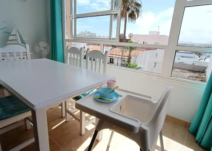 アパート Waves コラレホ